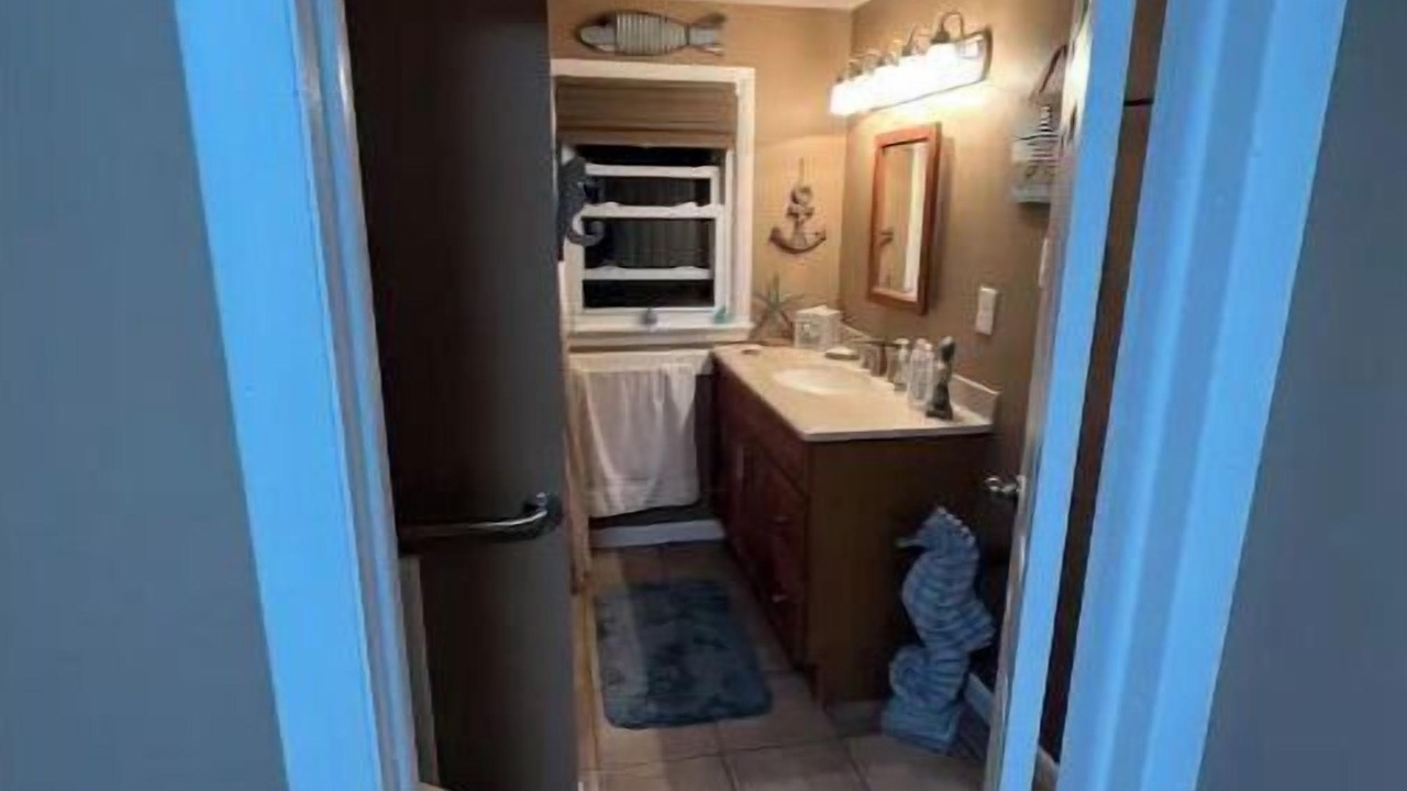 Photo of Bathroom in Downe