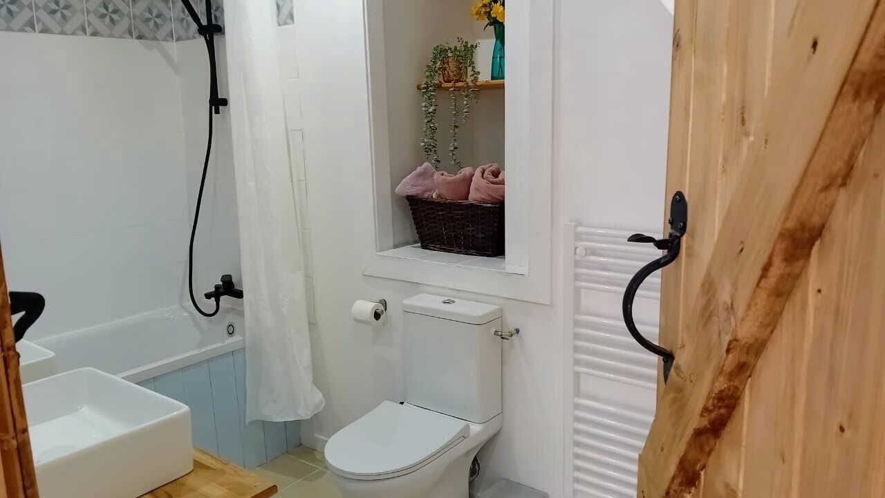 Photo of Bathroom in Plomodiern