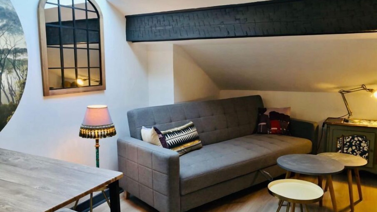 Photo of Livingroom in 16th Arrondissement