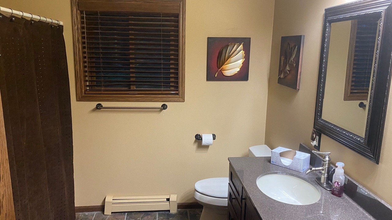 Photo of Bathroom in Wellston