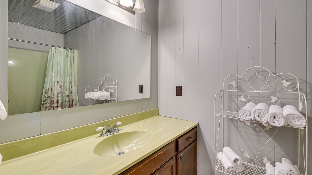 Photo of Bathroom in Brownwood