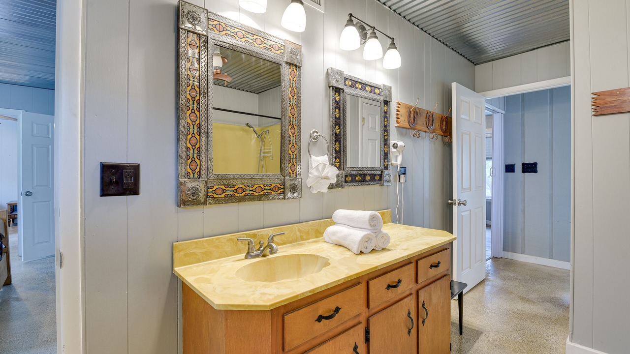 Photo of Bathroom in Brownwood