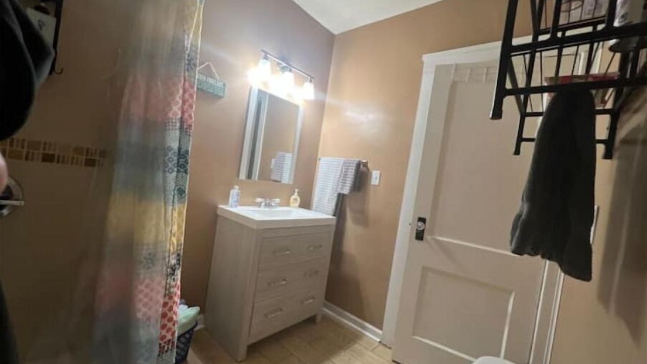 Photo of Bathroom in Rockwood