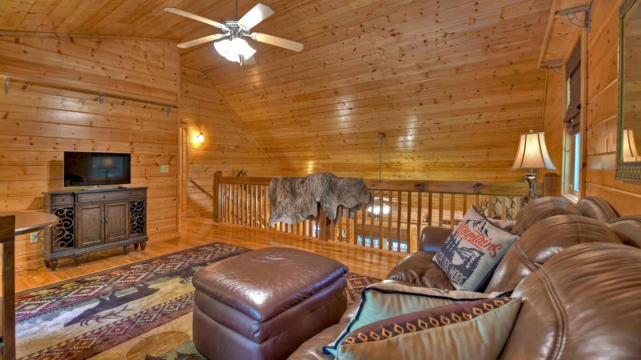 Photo of Bedroom in Ellijay