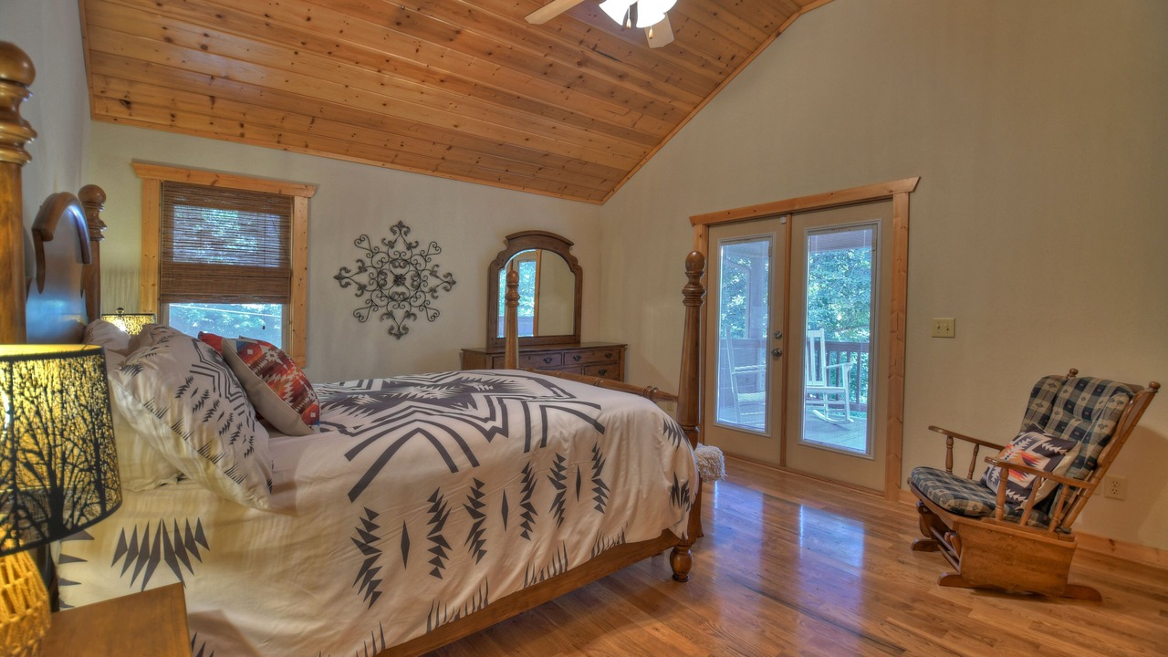Photo of Others in Ellijay