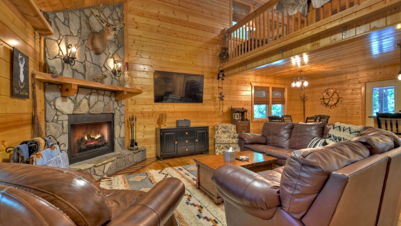 Photo of Bedroom in Ellijay