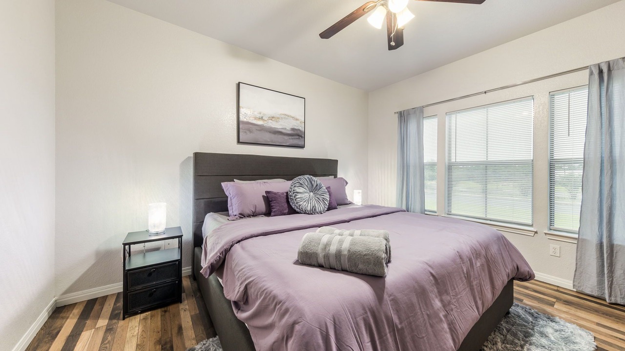 Photo of Bedroom in Elgin