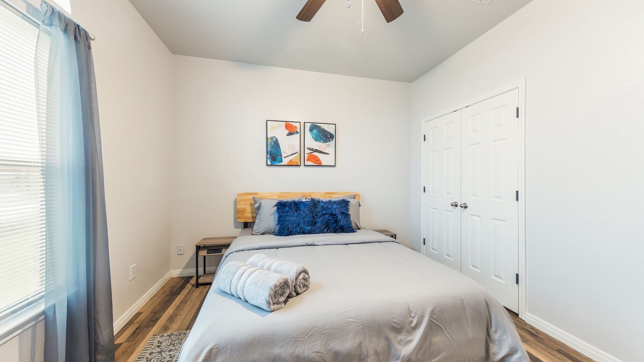 Photo of Bedroom in Elgin
