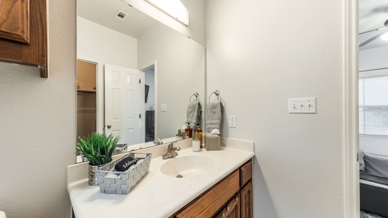 Photo of Bathroom in Elgin