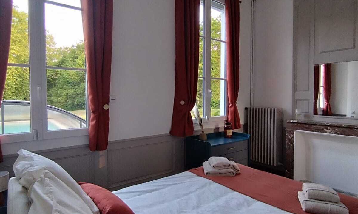 Photo of Bedroom in Chatelraould-Saint-Louvent