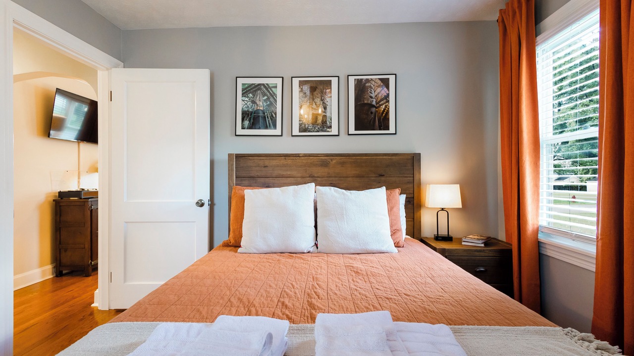 Photo of Bedroom in Bardstown