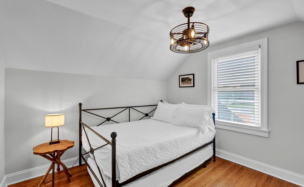 Photo of Bedroom in Bardstown