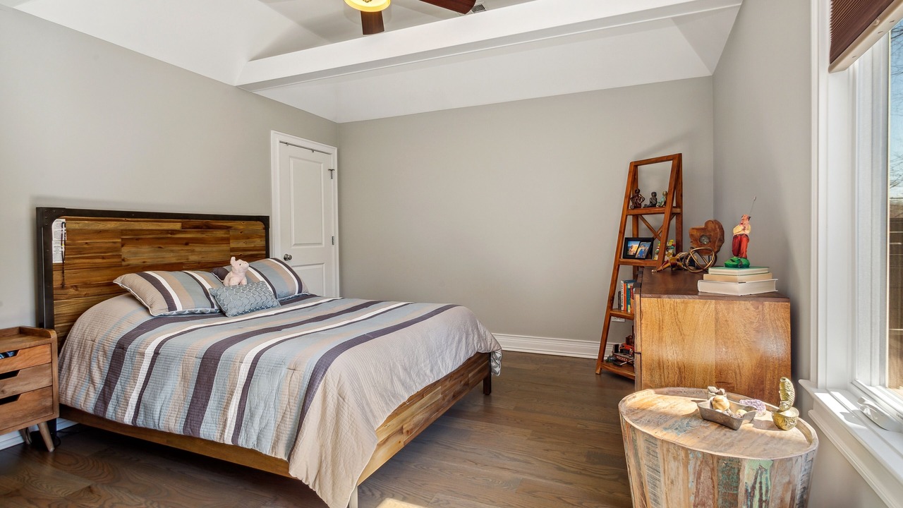 Photo of Bedroom in Arlington Heights