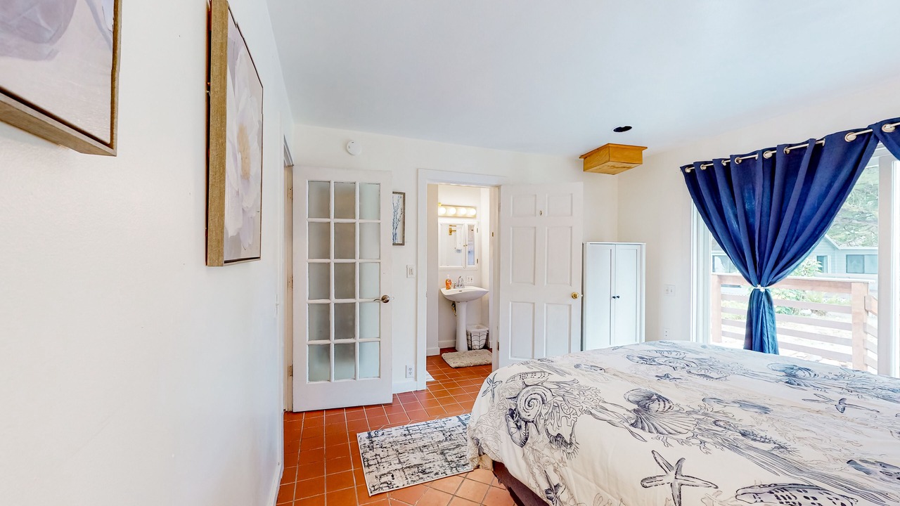 Photo of Bedroom in Elk