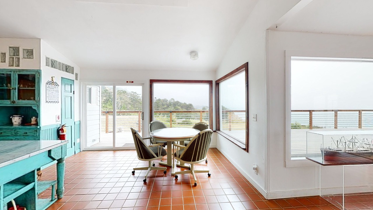 Photo of Others in Elk