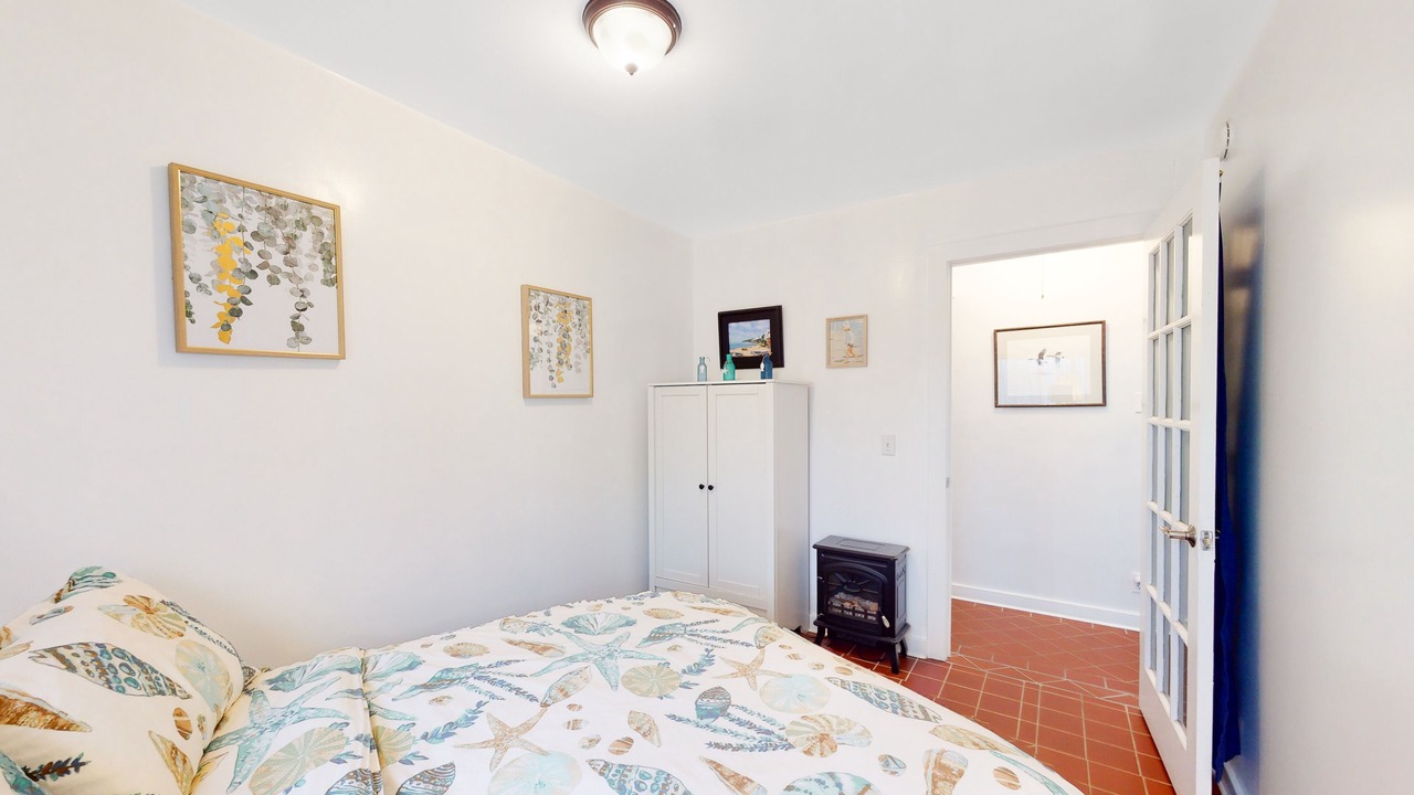 Photo of Bedroom in Elk