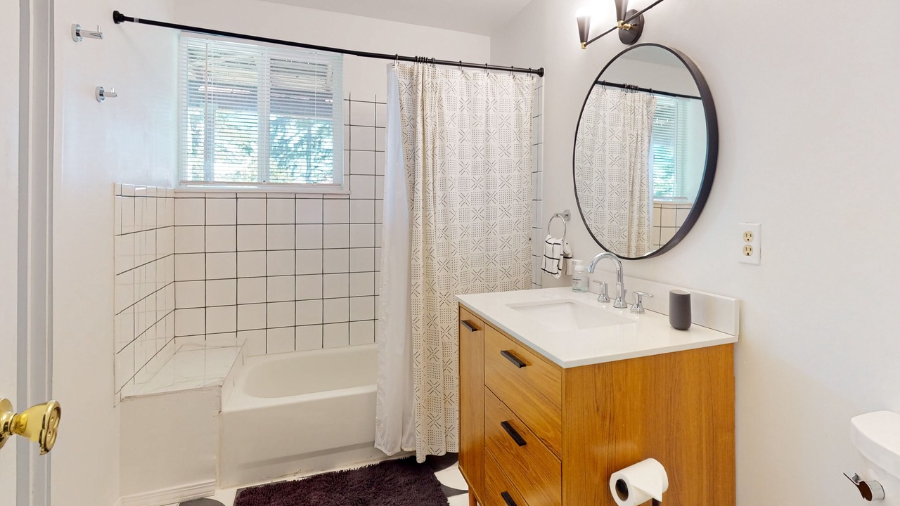 Photo of Bathroom in Greenbank