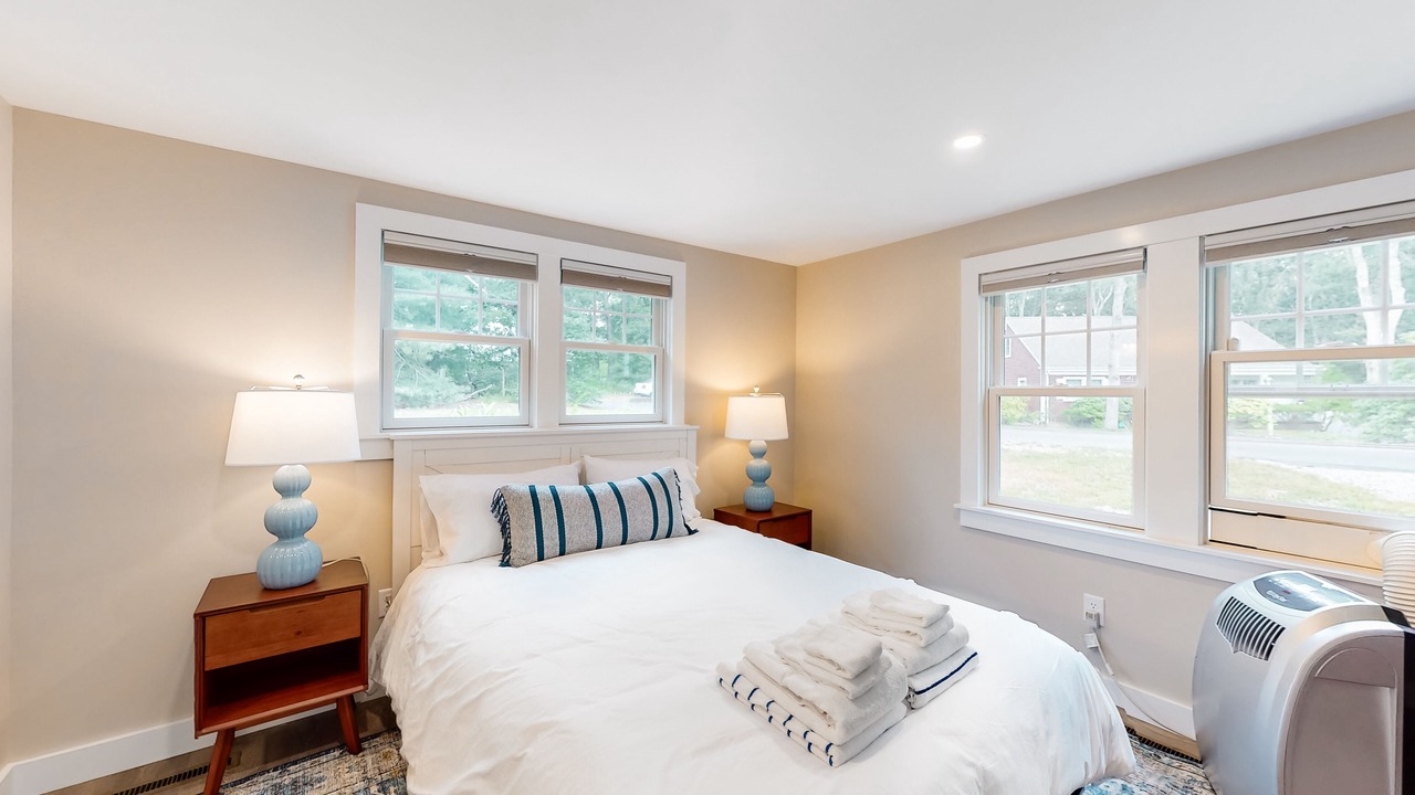 Photo of Bedroom in Cotuit