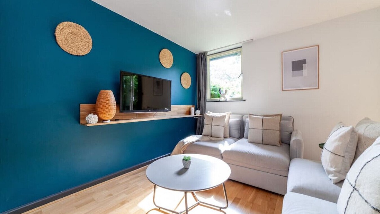 Photo of Livingroom in Tower Hill