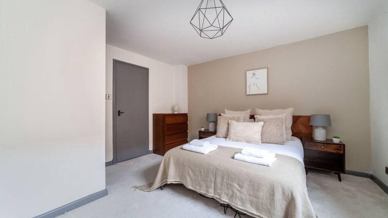 Photo of Bedroom in Tower Hill