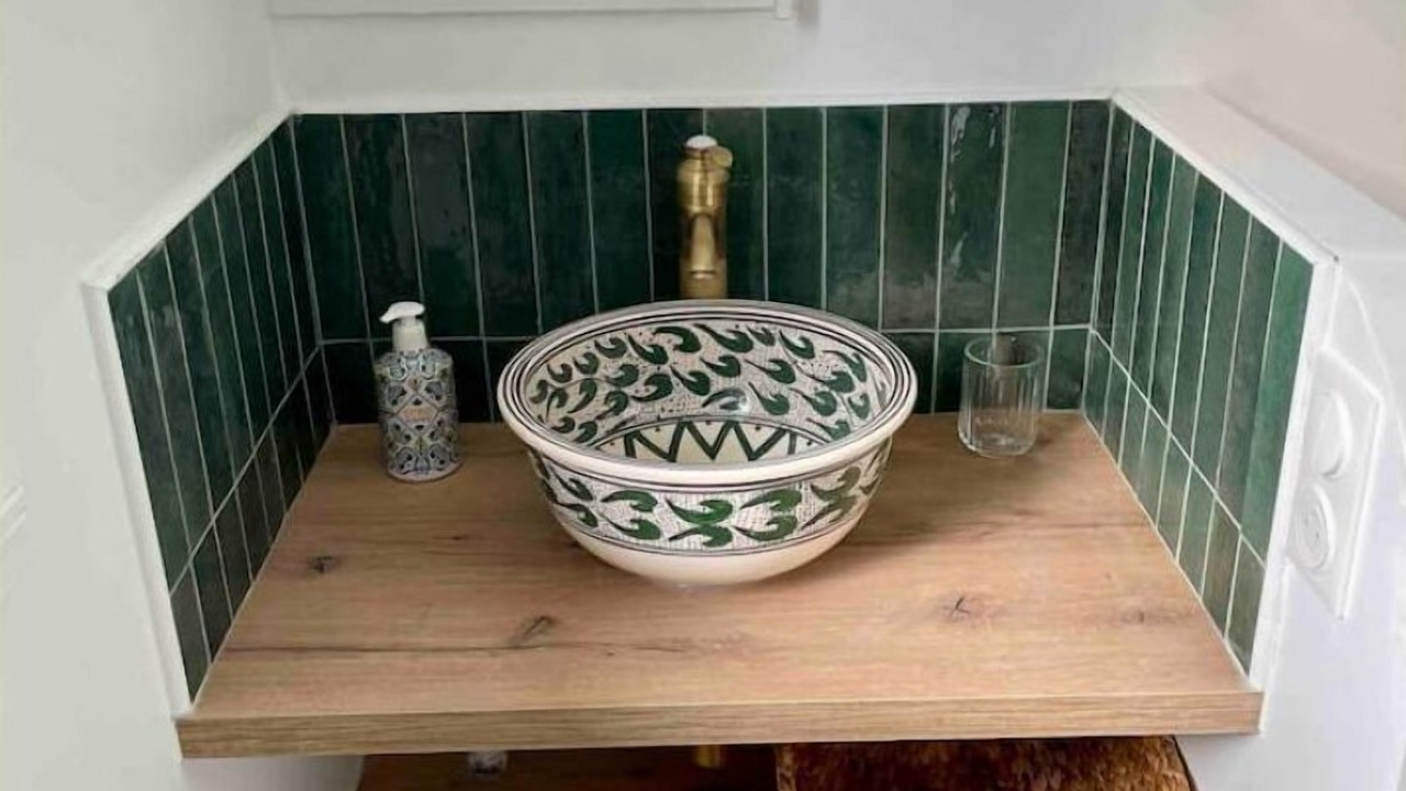 Photo of Bathroom in Gonneville-sur-Mer