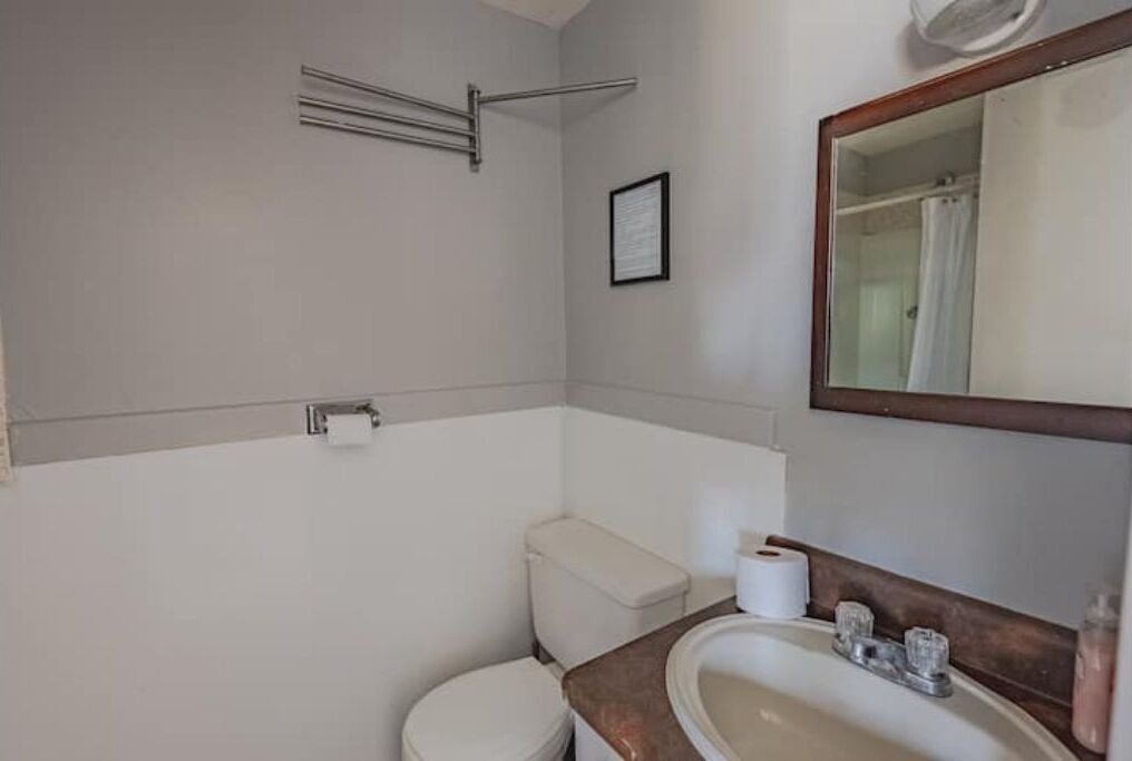 Photo of Bathroom in Frontenac