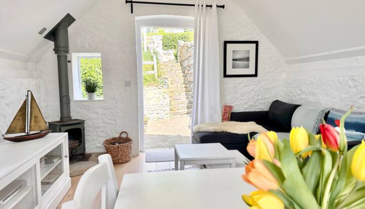 Photo of Livingroom in Bonchurch