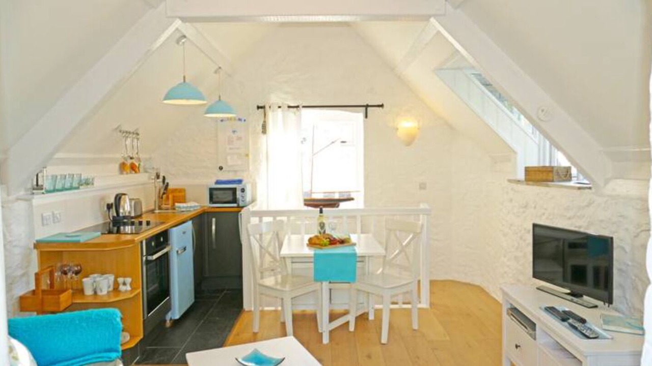 Photo of Kitchen in Bonchurch