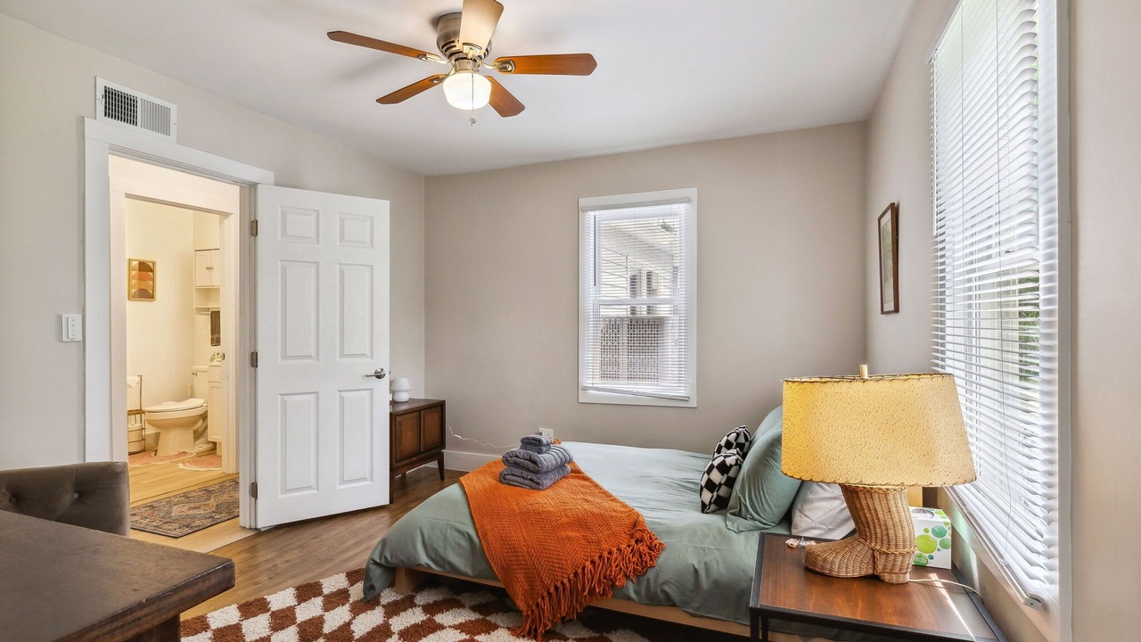 Photo of Bedroom in Valley View