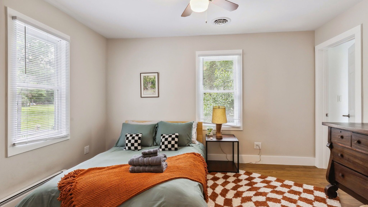 Photo of Bedroom in Valley View