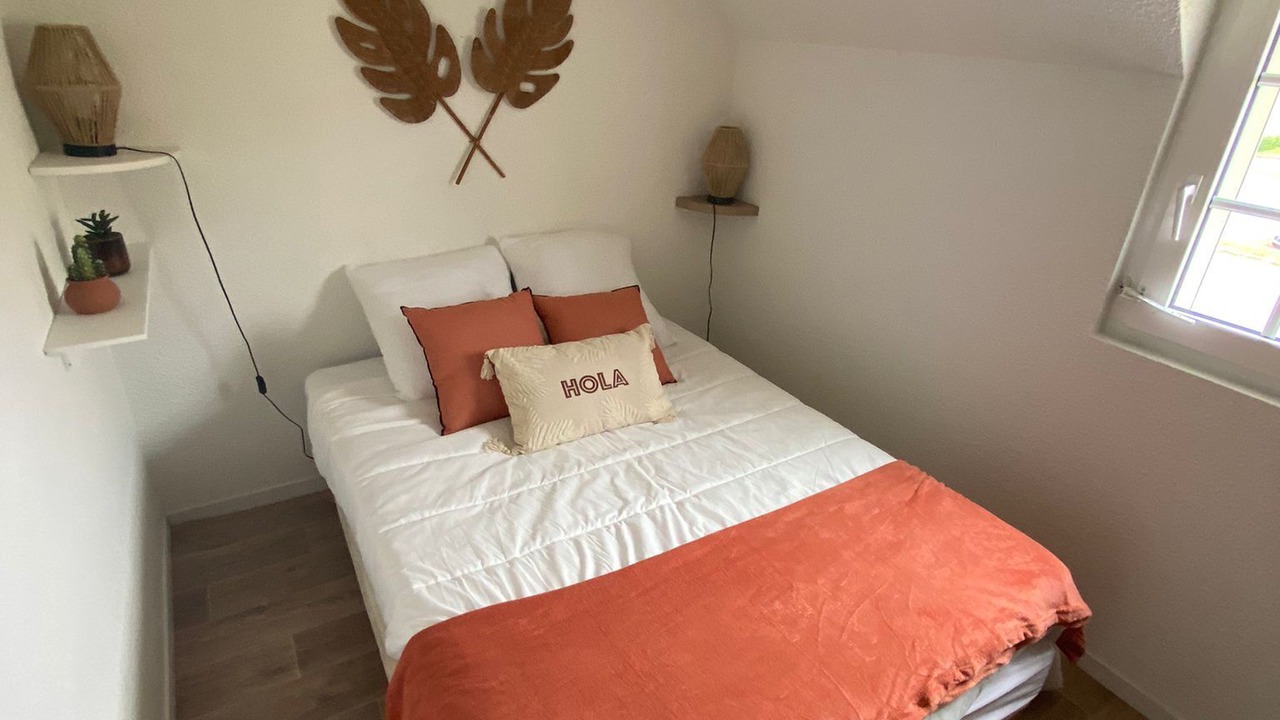 Photo of Bedroom in Courseulles-sur-Mer