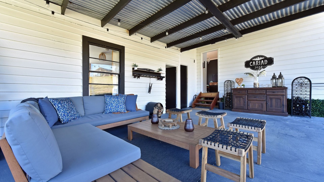 Photo of Outdoor in Mount View