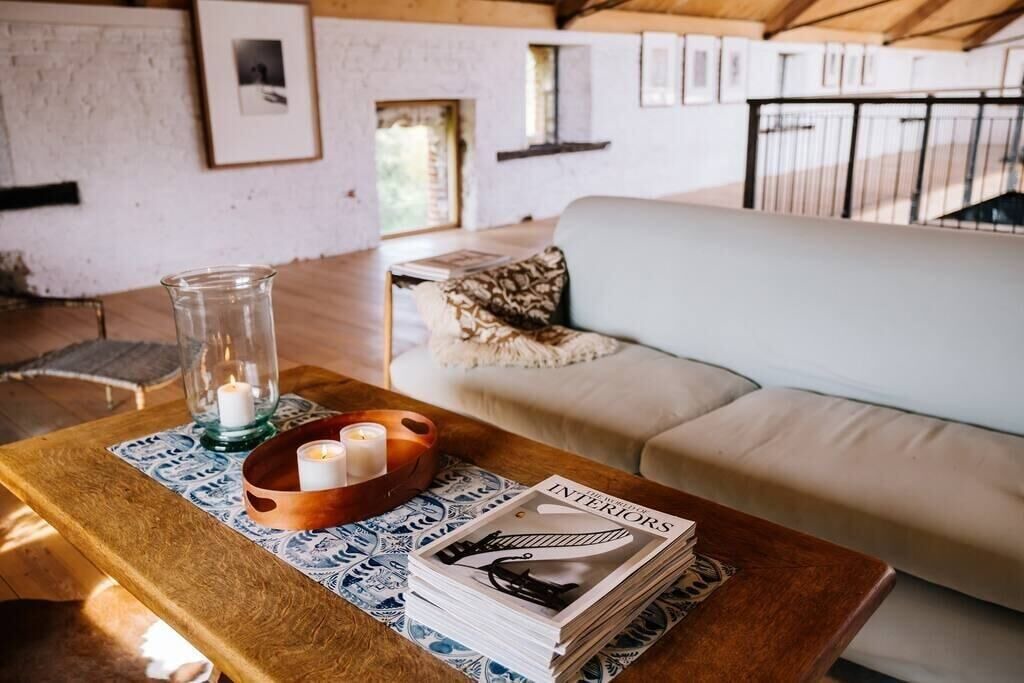 Photo of Livingroom in Eye