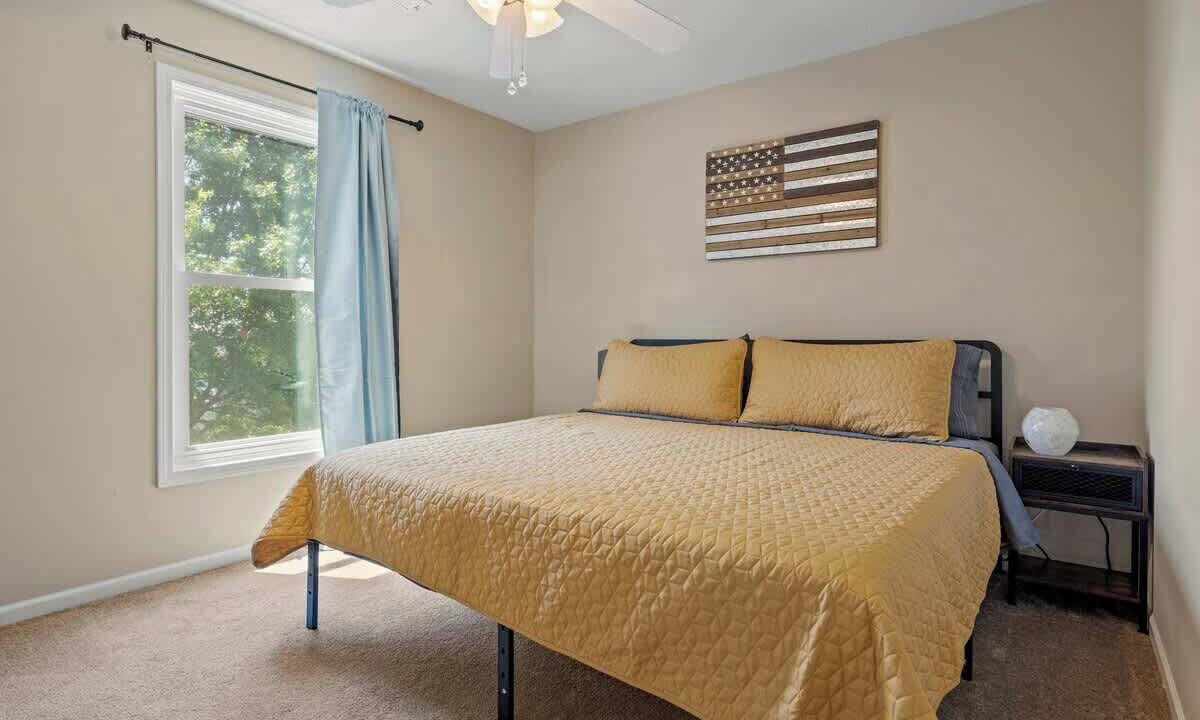 Photo of Bedroom in Shawnee