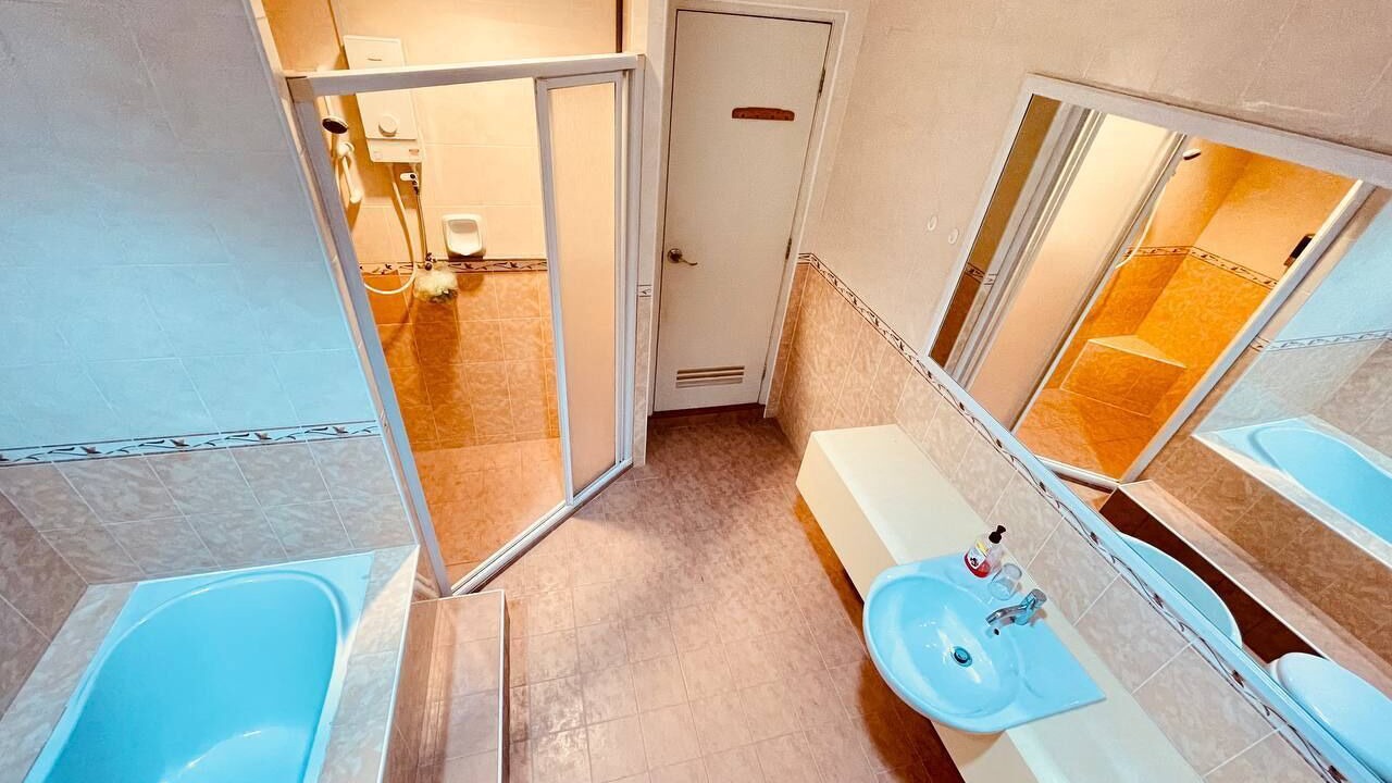 Photo of Bathroom in Batu Ferringhi