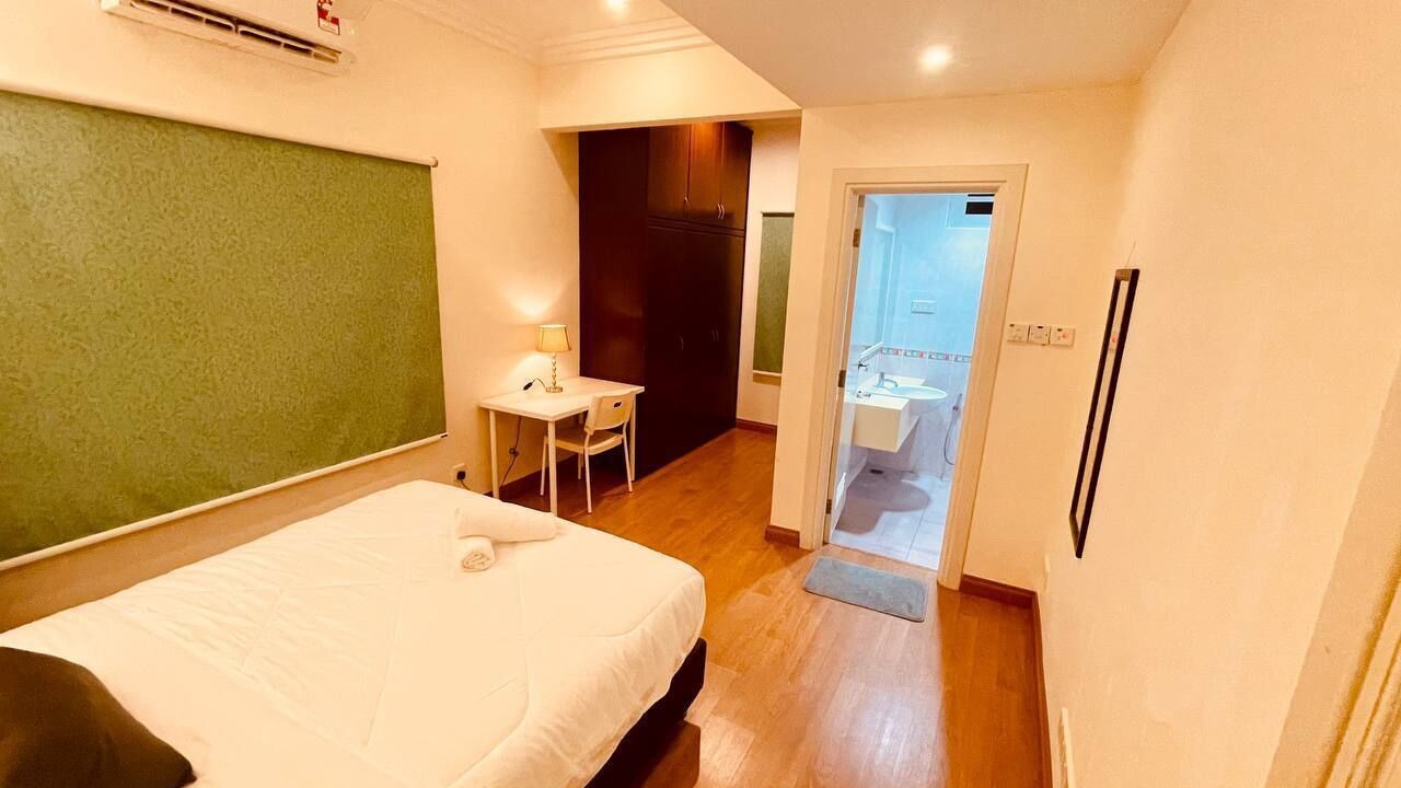 Photo of Bedroom in Batu Ferringhi