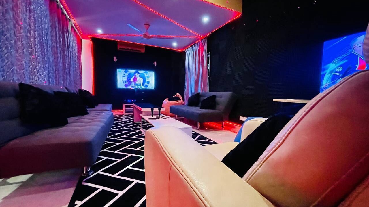 Photo of Livingroom in Batu Ferringhi