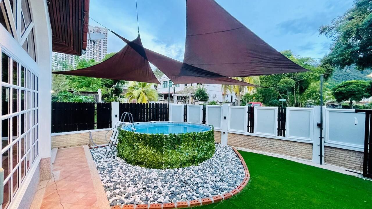 Photo of Patio Balcony in Batu Ferringhi