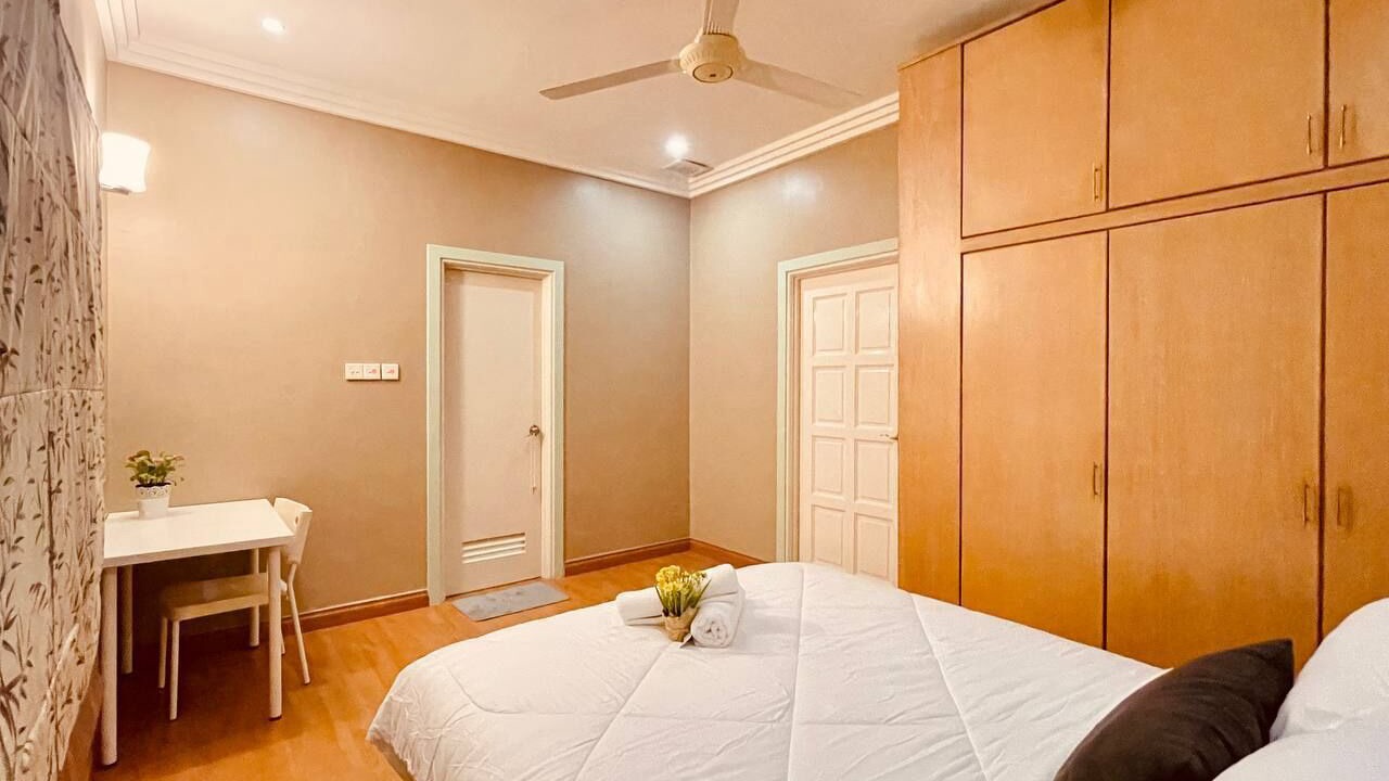Photo of Bedroom in Batu Ferringhi