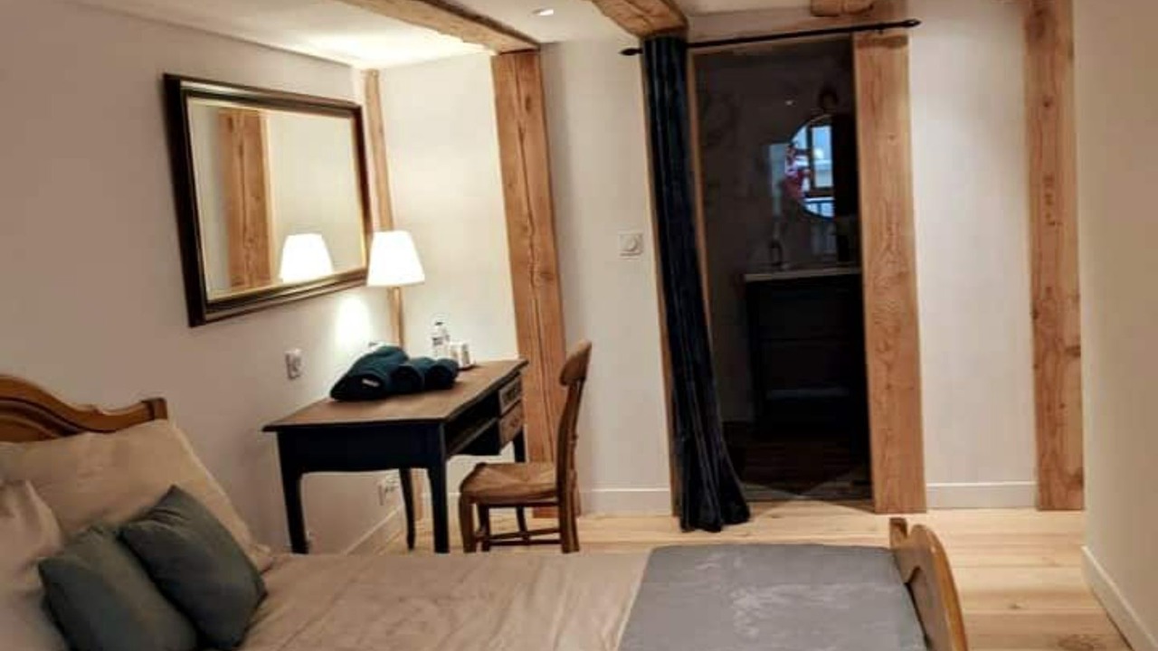 Photo of Bedroom in Foix