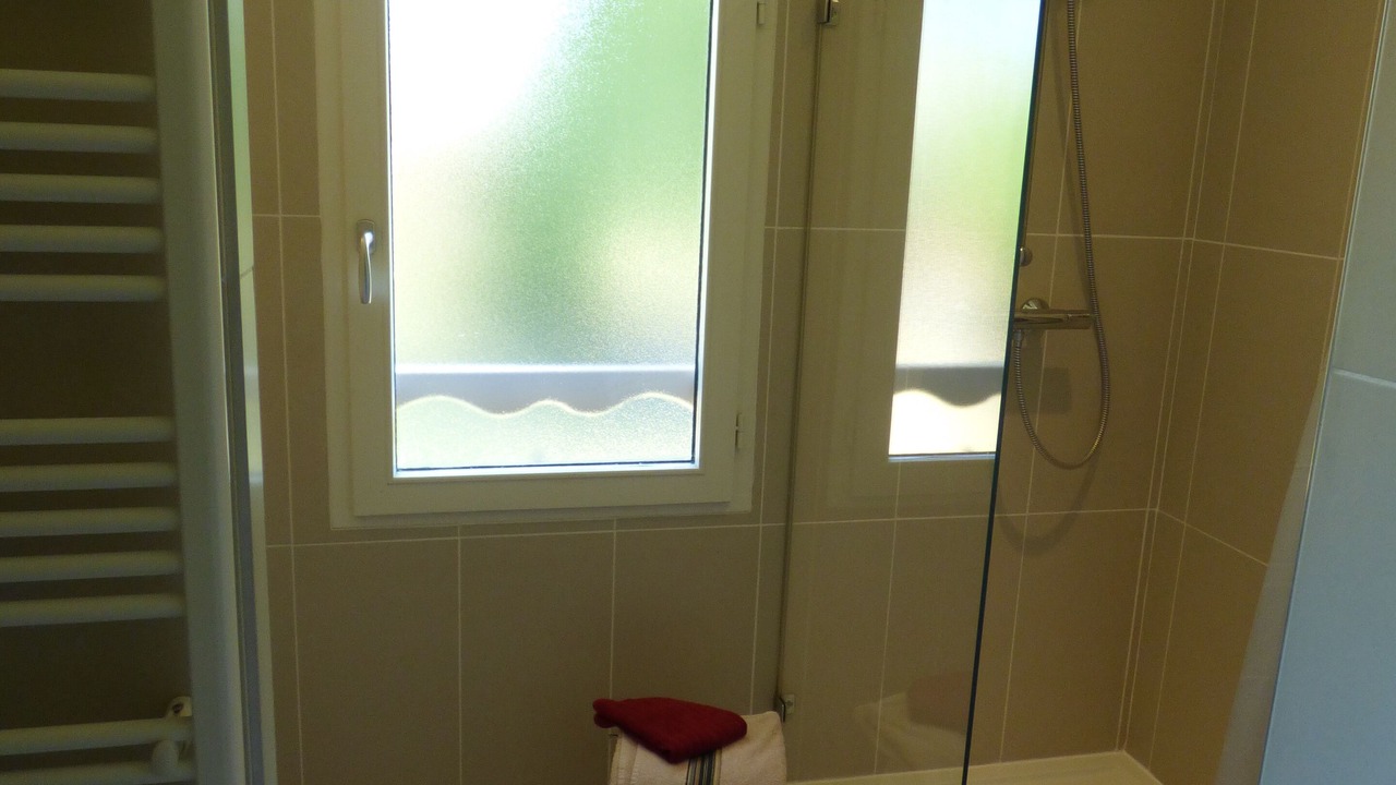 Photo of Bathroom in Gastes