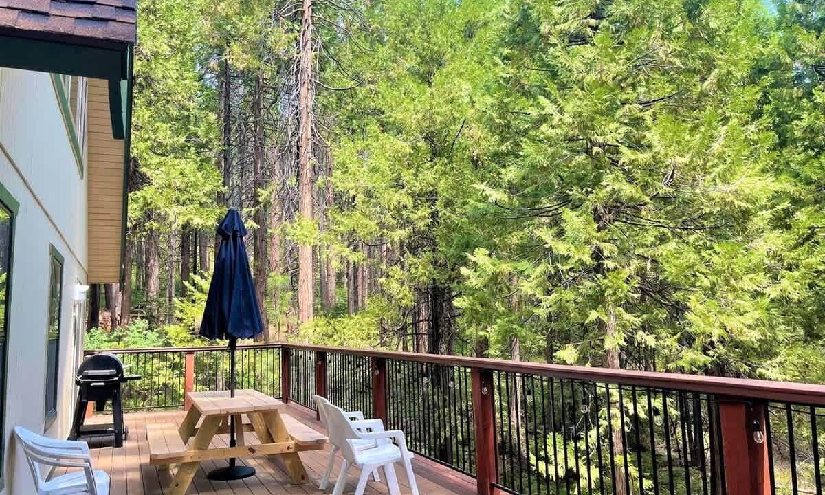 Photo of Others in Cold Springs