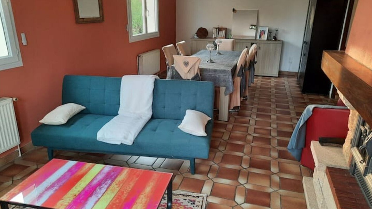 Photo of Livingroom in Saint-Quentin-Lamotte-Croix-au-Bailly