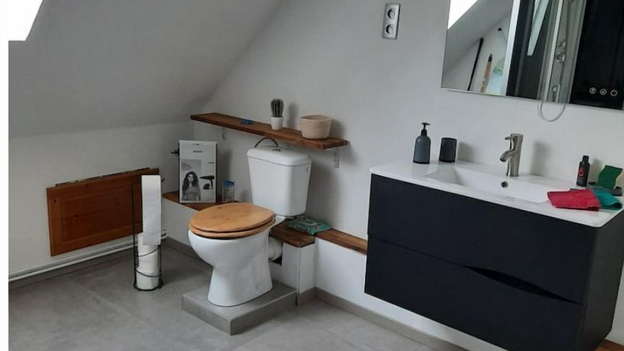 Photo of Bathroom in Saint-Quentin-Lamotte-Croix-au-Bailly