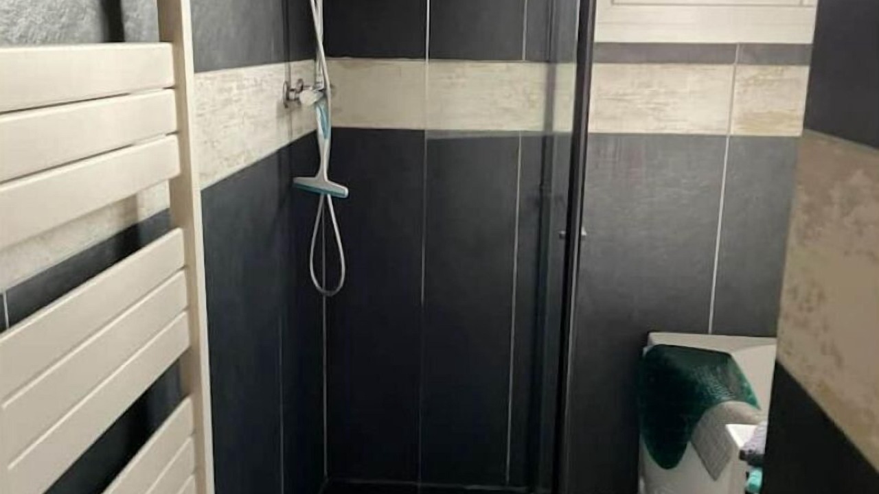 Photo of Bathroom in Saint-Quentin-Lamotte-Croix-au-Bailly