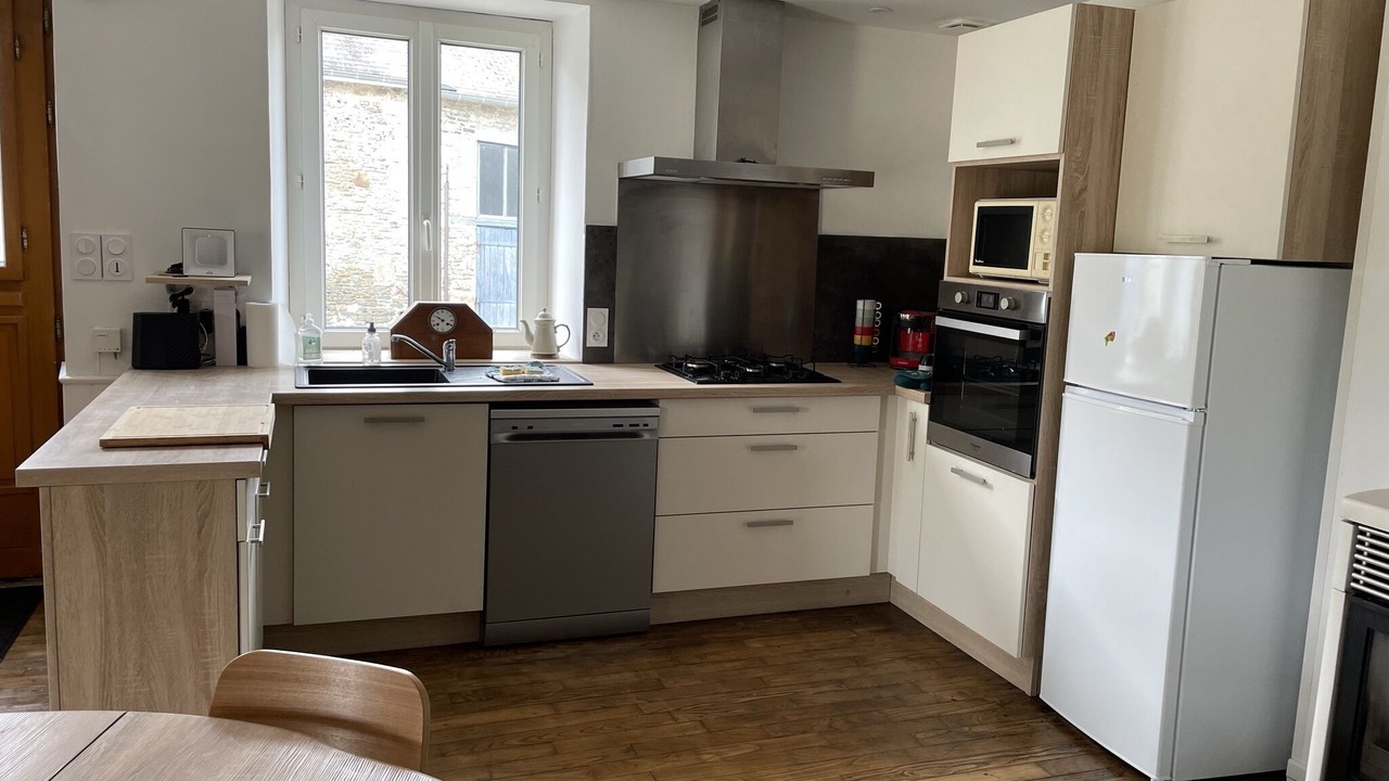 Photo of Kitchen in Saint-Georges-de-Grehaigne
