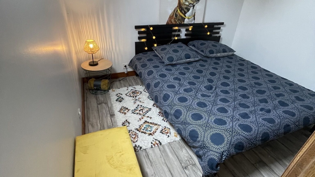 Photo of Bedroom in Saint-Georges-de-Grehaigne