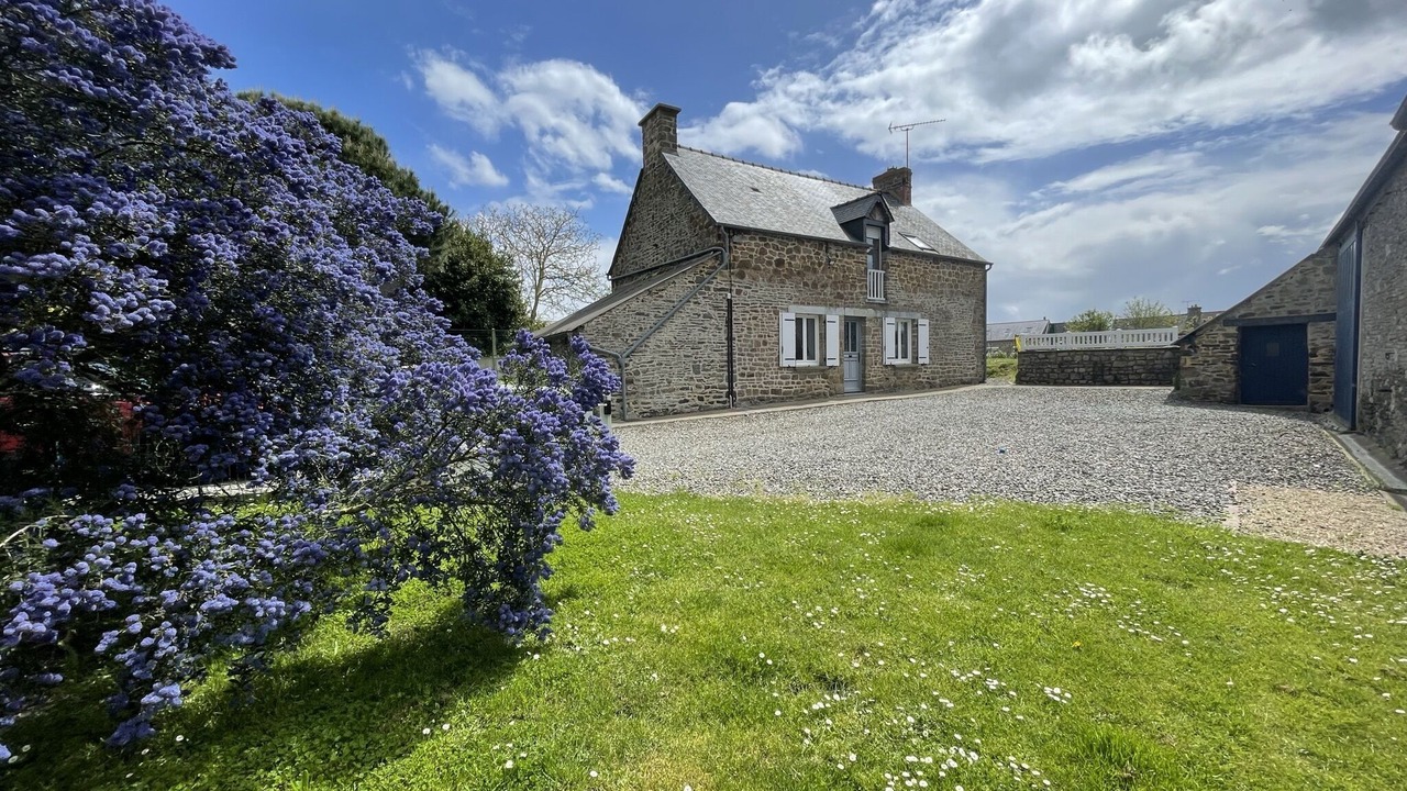 Photo of Outdoor in Saint-Georges-de-Grehaigne