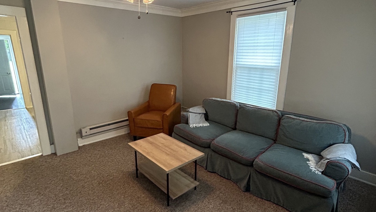 Photo of Livingroom in Clayton