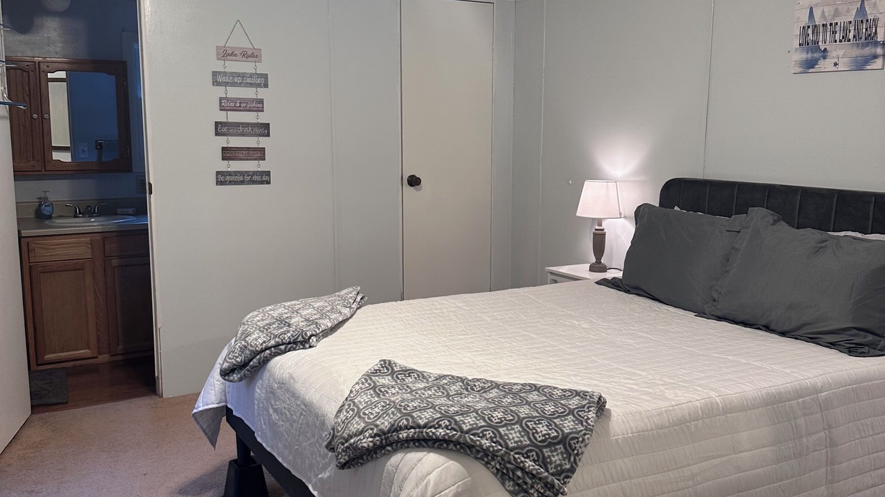 Photo of Bedroom in Huntingdon